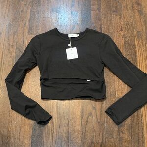 Adika Black Long Sleeve Crop Top